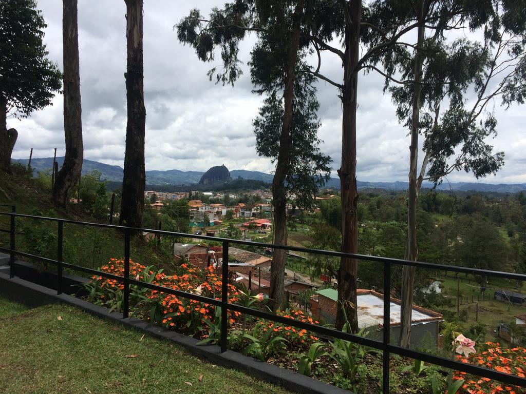 Cabanas El Retorno Guatapé Buitenkant foto