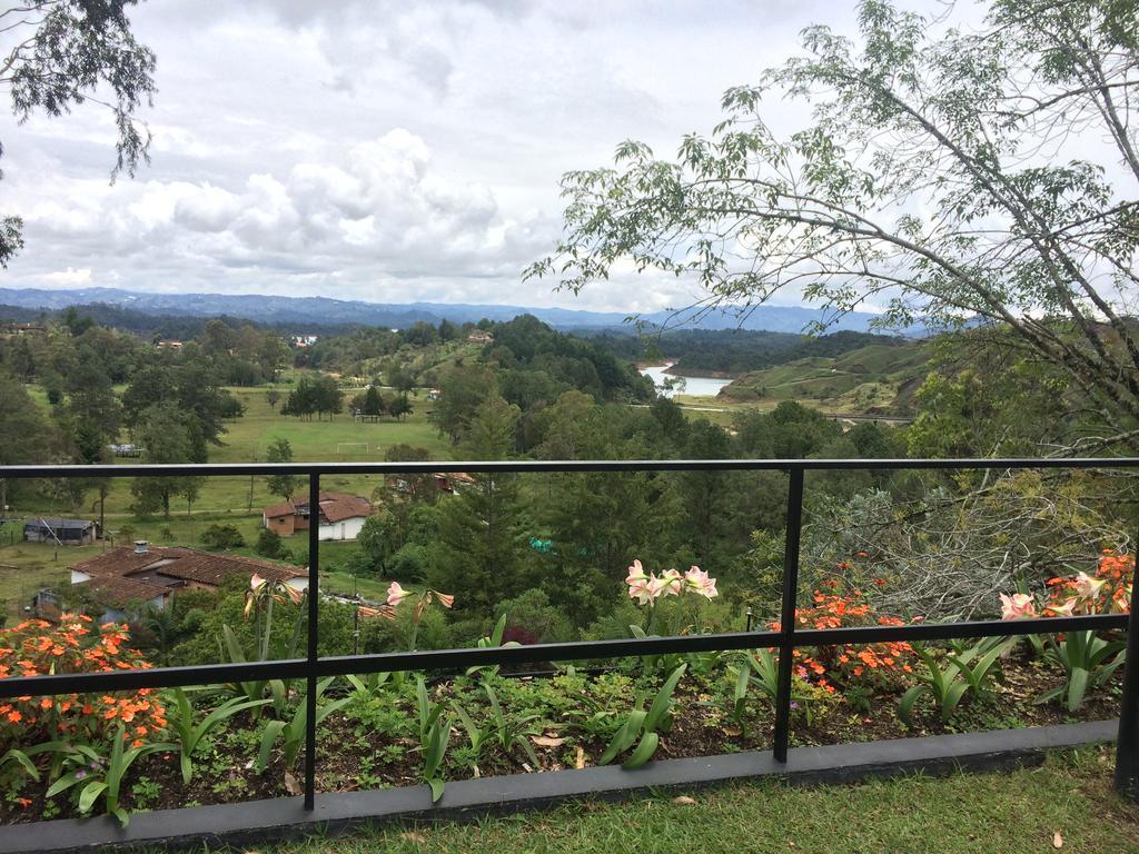 Cabanas El Retorno Guatapé Buitenkant foto